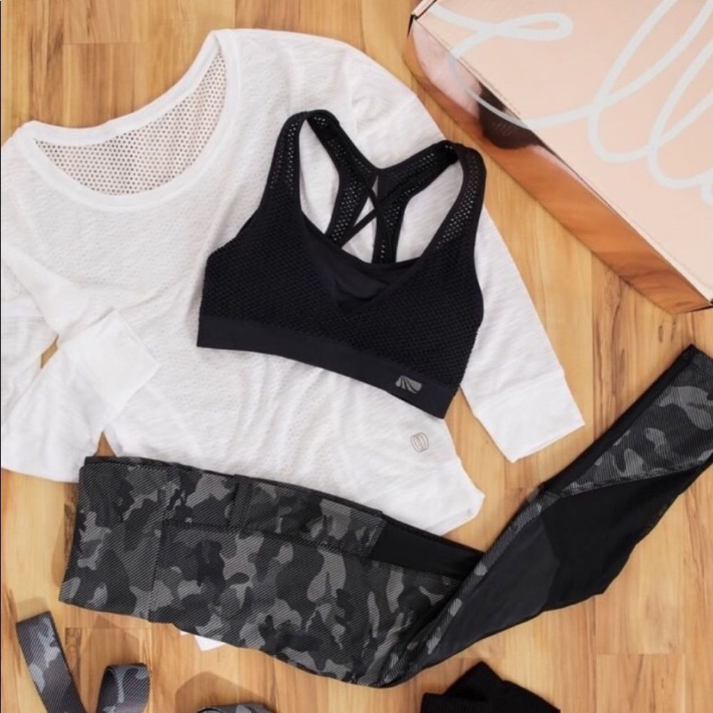 Sports bra - Picture 4 of 6